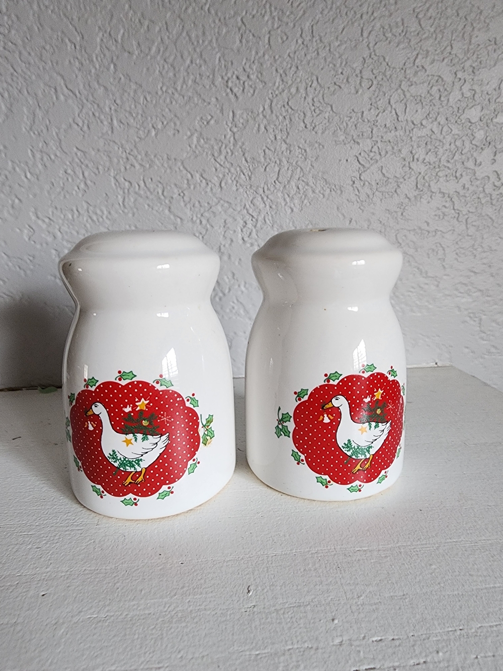 White Holiday Goose Ceramic Salt and Pepper Shakers